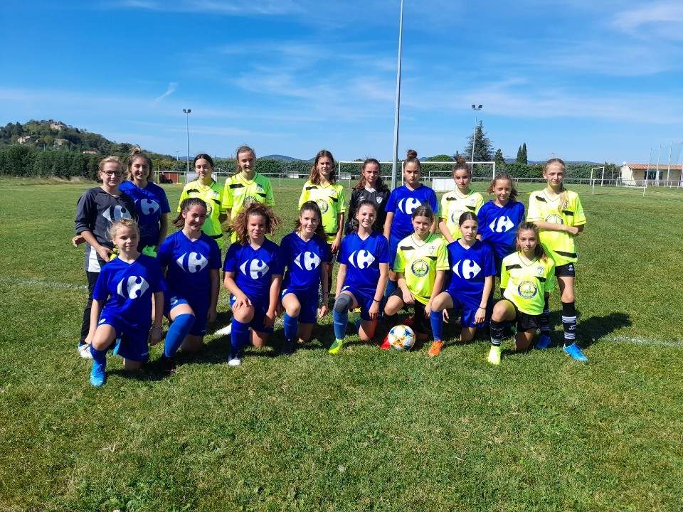 Actualit Premier Match Pour Les U Fille Club Football Union