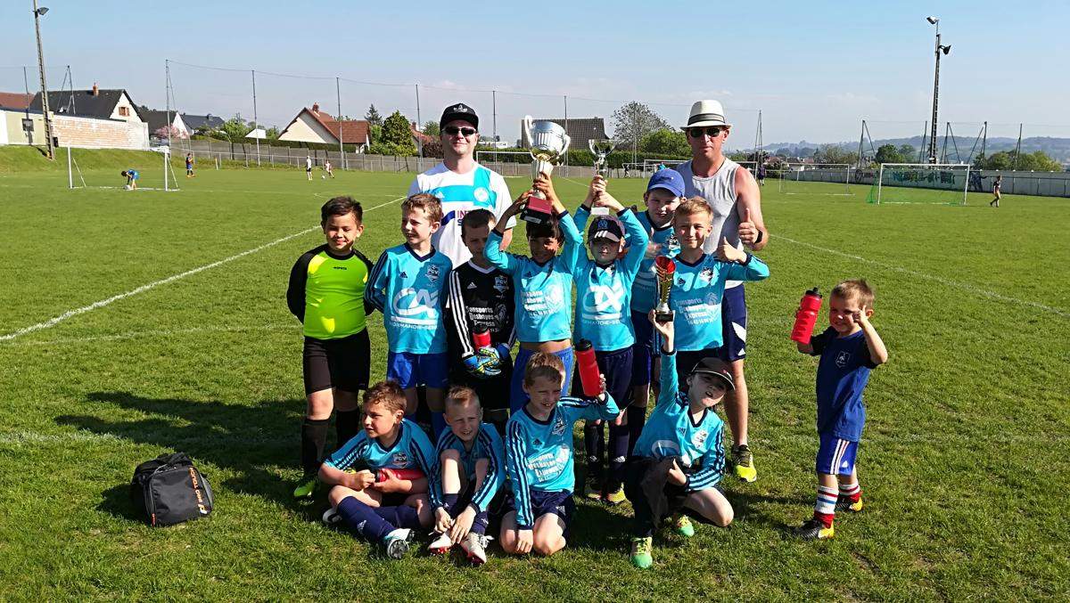 Album Tournoi u9 à neufchatel club Football F. C. DE LA VARENNE