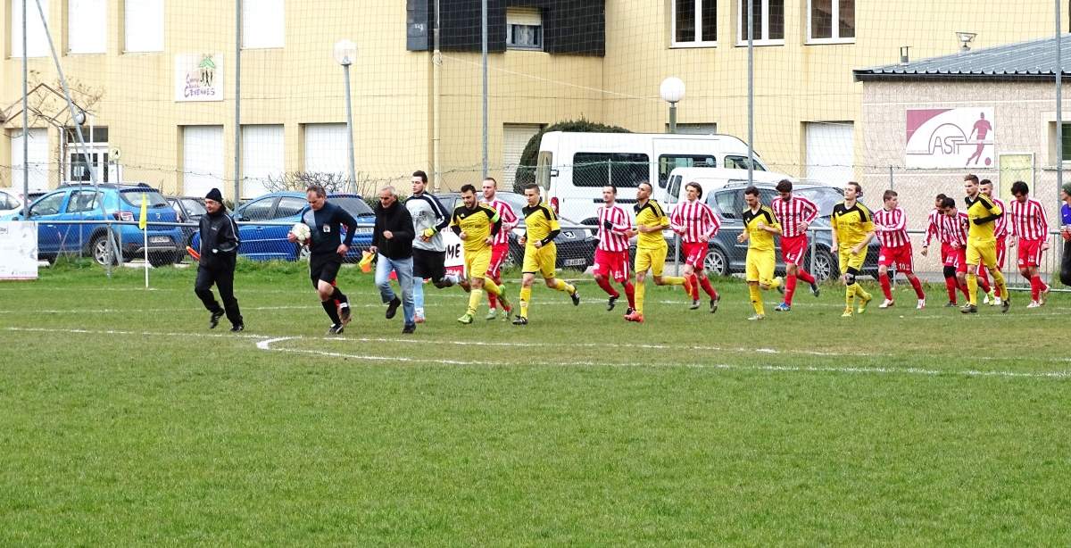 Album - ASTT 1 - Barjac. Une Victoire Au Forceps !... - Club Football ...