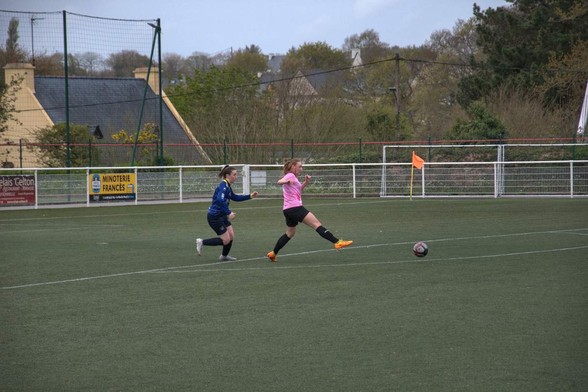 Album - Match Des U18F Contre Dinan Léhon FC - Photo N°17 - Club ...