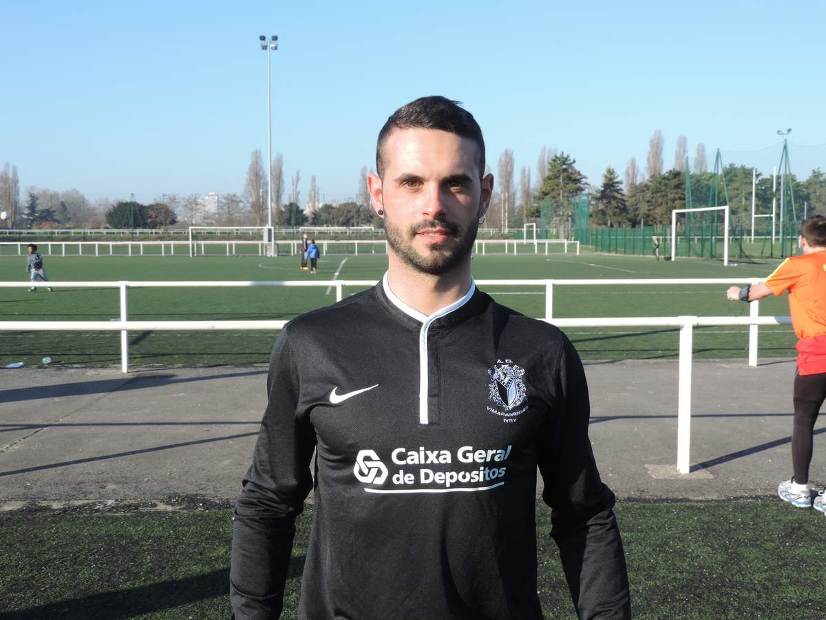 Joueur - Julien FERNANDES - club Football VIMARANENSES IVRY - Footeo