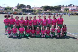 Entrée des filles avec les joueurs u16 pour le match de coupe 30/04/2022 - CA Plan de Cuques